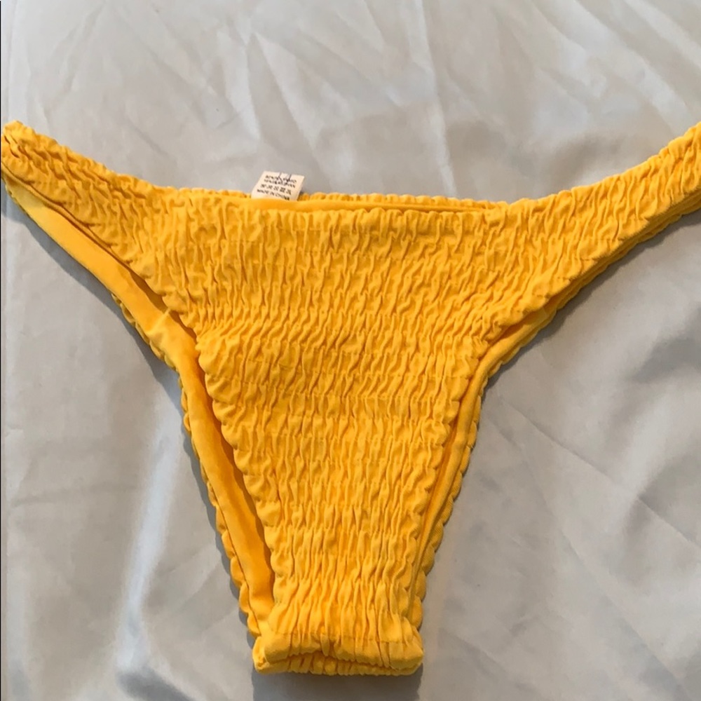 Bikini bottom